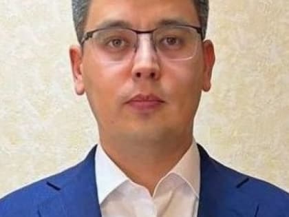 Больницу в Усинске возглавил врач из Башкортостана Адель Камилов