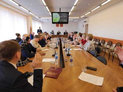 В Воркуте состоялась последняя перед летними каникулами сессия Горсовета