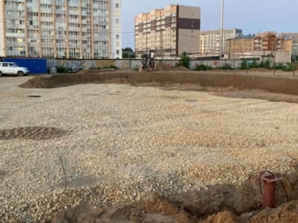 В Сыктывкаре продолжается строительство скейт-парка