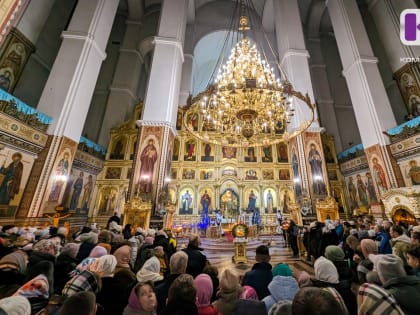 Православные Сыктывкара встретили Рождество Христово