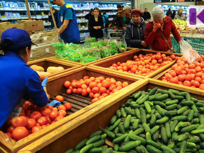 В Коми за неделю подорожали картофель и свёкла, но подешевели капуста и помидоры