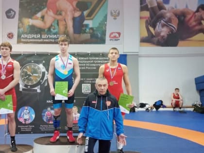 И вновь вуктыльские борцы в числе лучших!