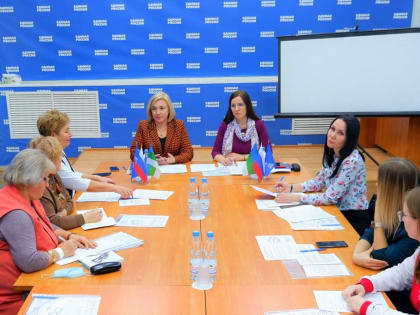 «Единая Россия» запустила Ресурсный центр поддержки НКО в Коми