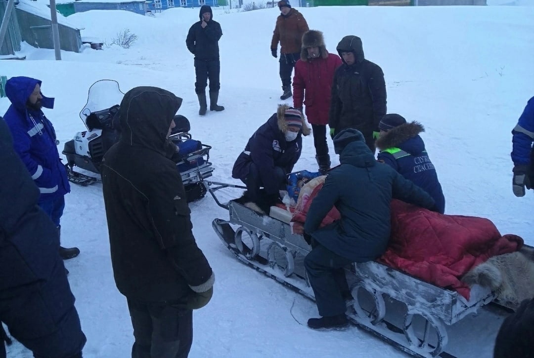 Воркута новости сегодня свежие. Эвакуация пострадавших. АН 2 В НАО упал.