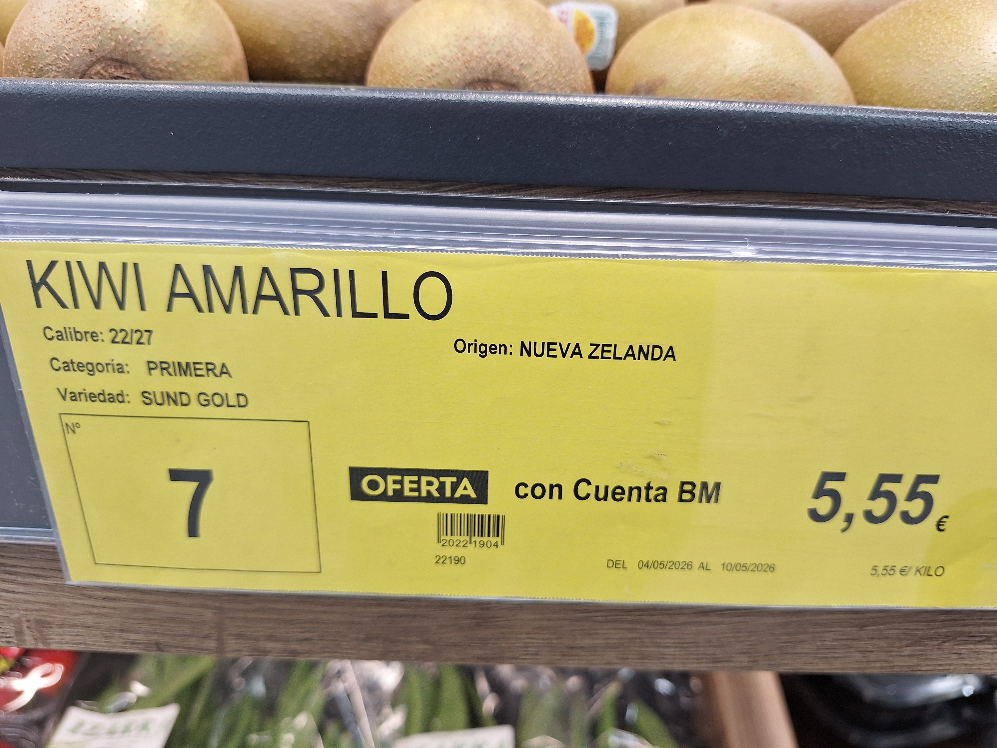 Kiwis amarillos en promoción