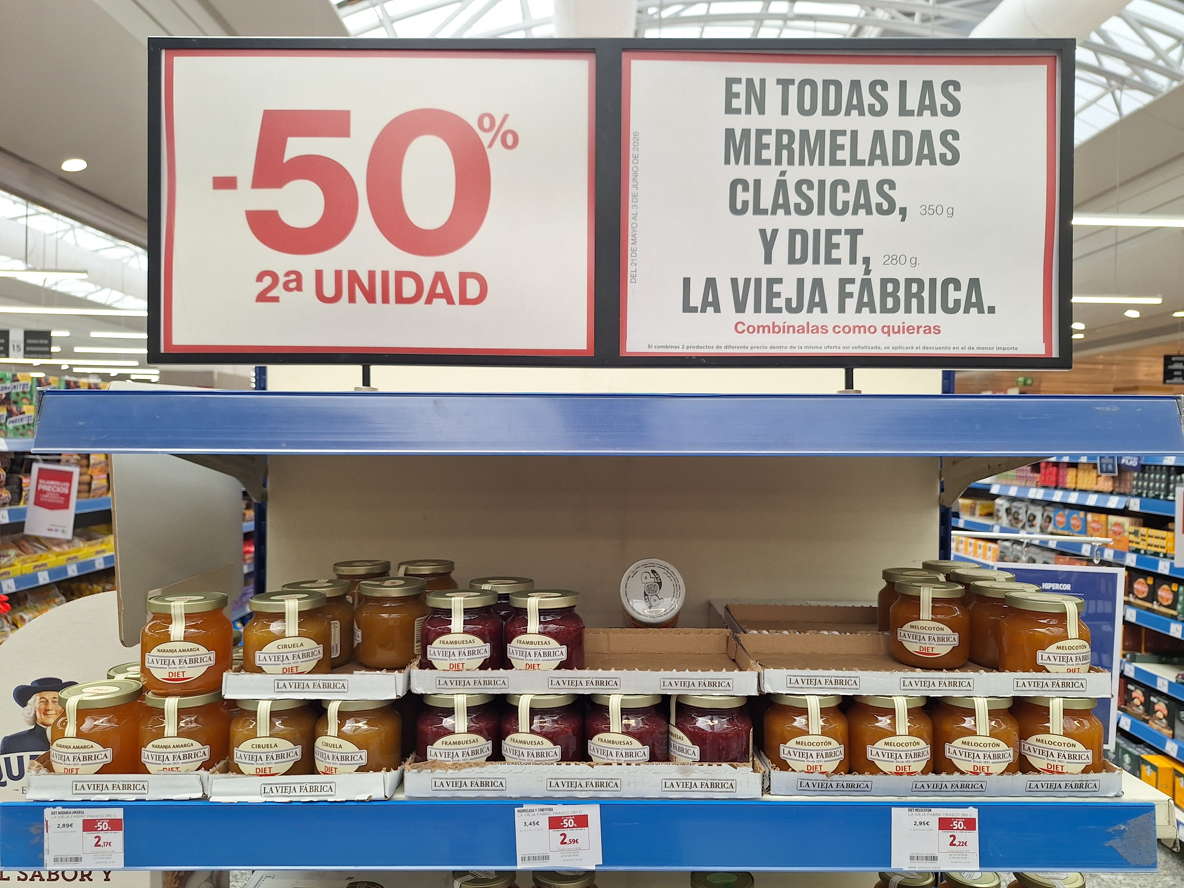 Mermeladas La Vieja Fábrica en estantería Hipercor