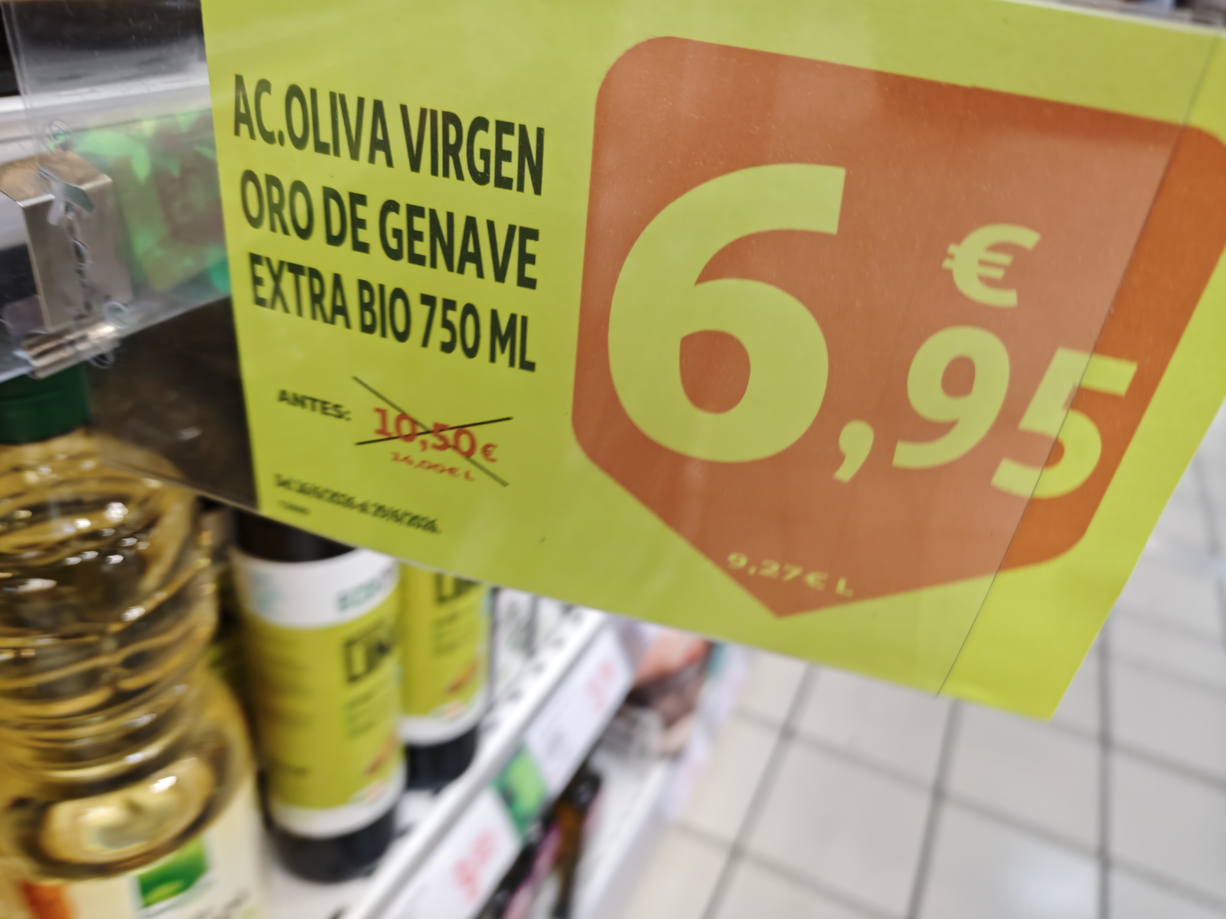 Etiqueta del aceite Oro de Génave con información de certificación ecológica