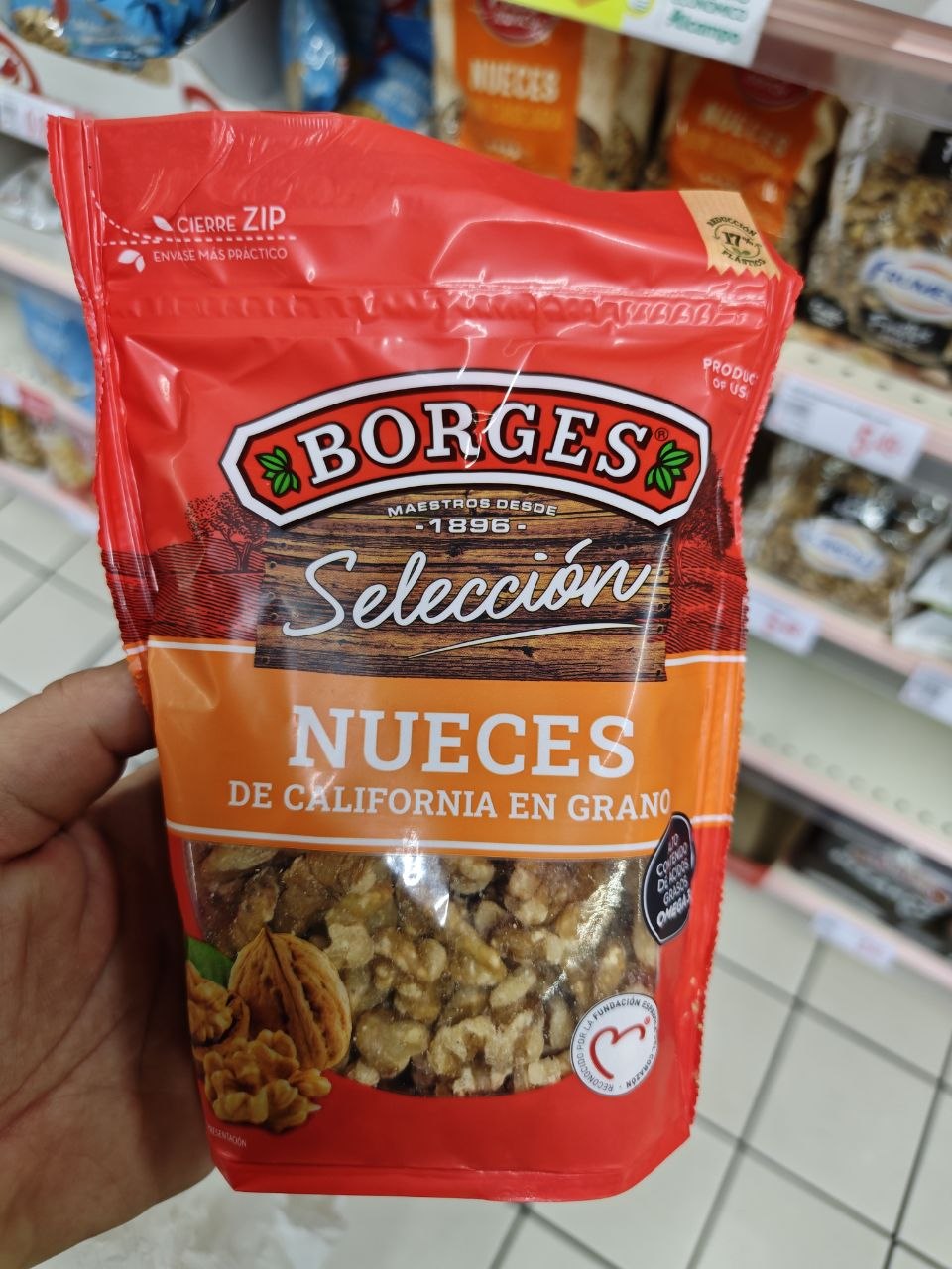 Bolsa de nueces de California Borges Selección 130g en el lineal de Alcampo con precio de oferta