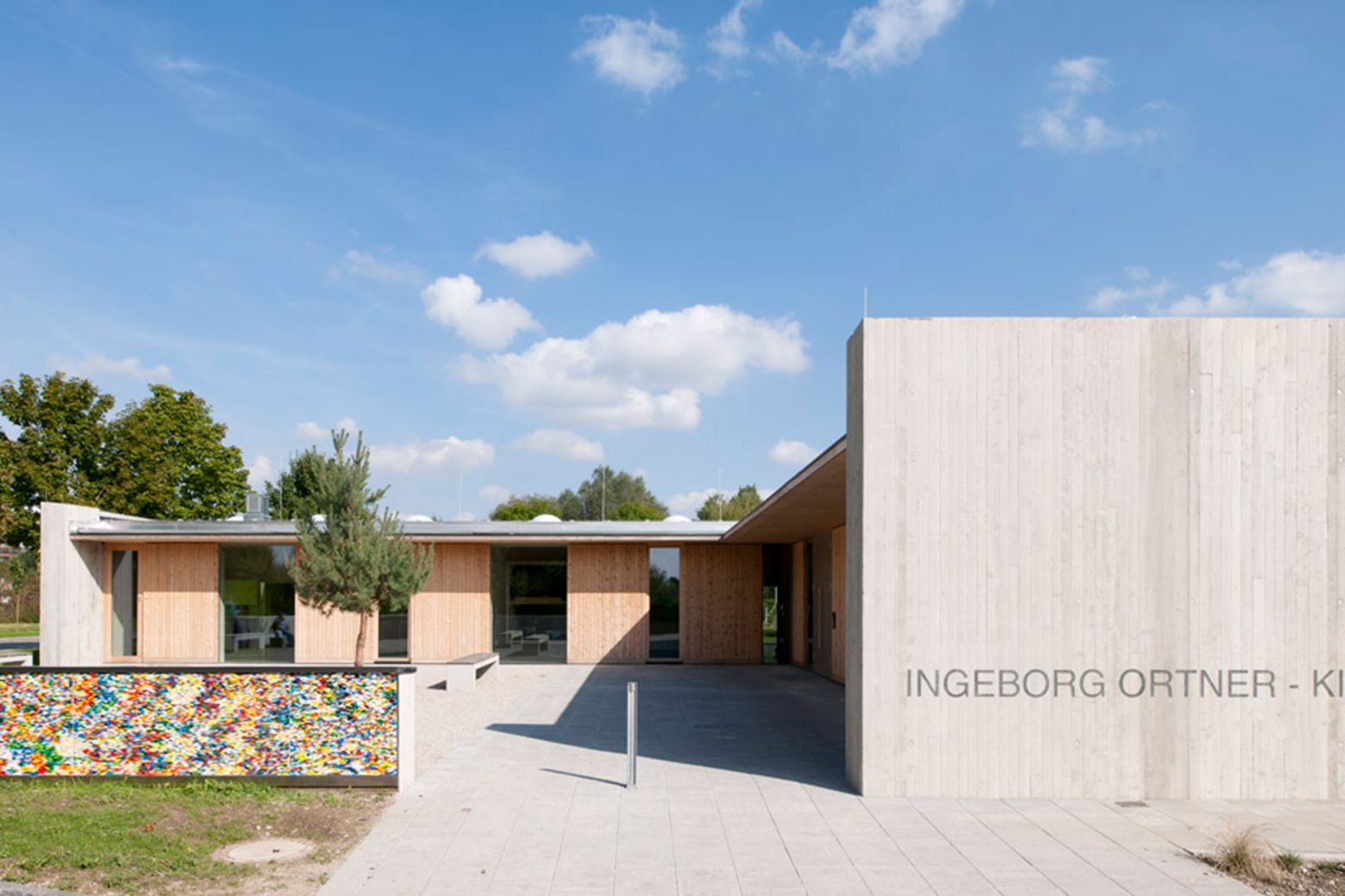 Zugang Eingangshof