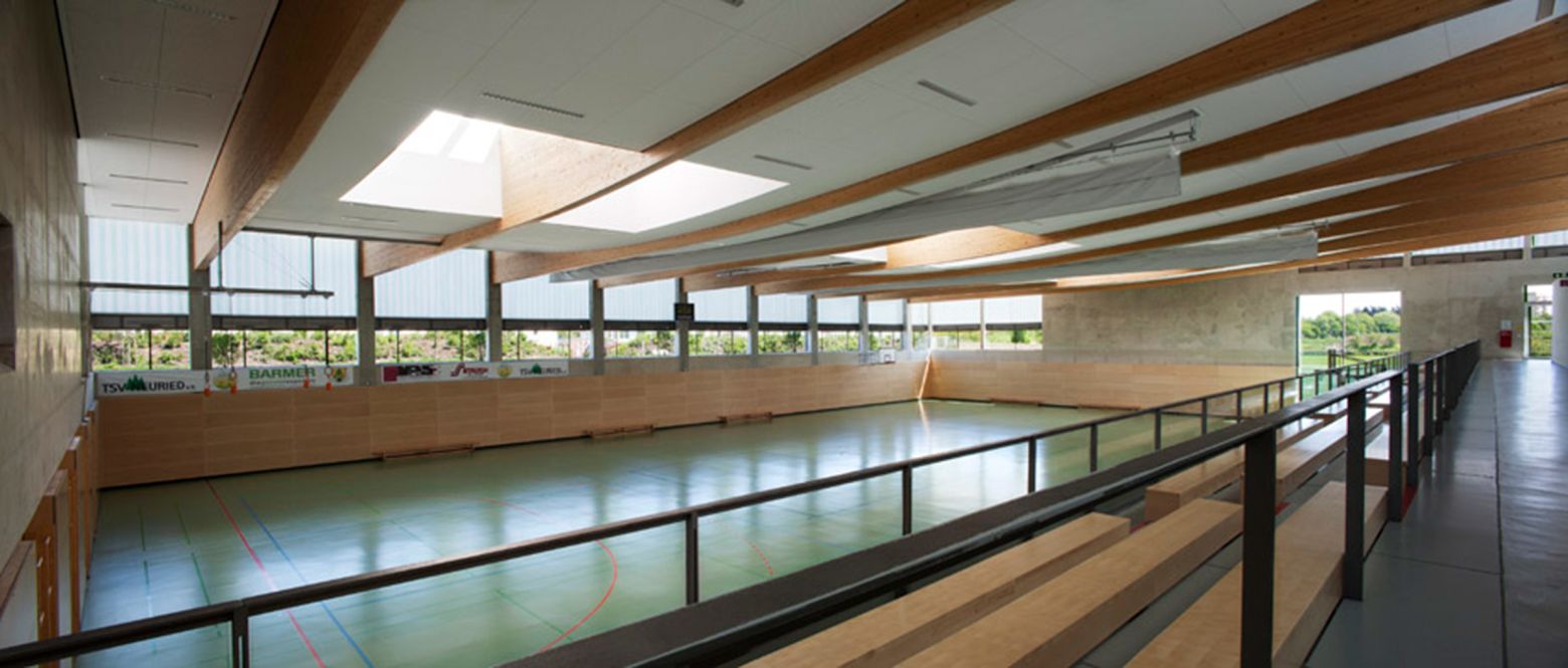 Sporthalle von der Tribüne