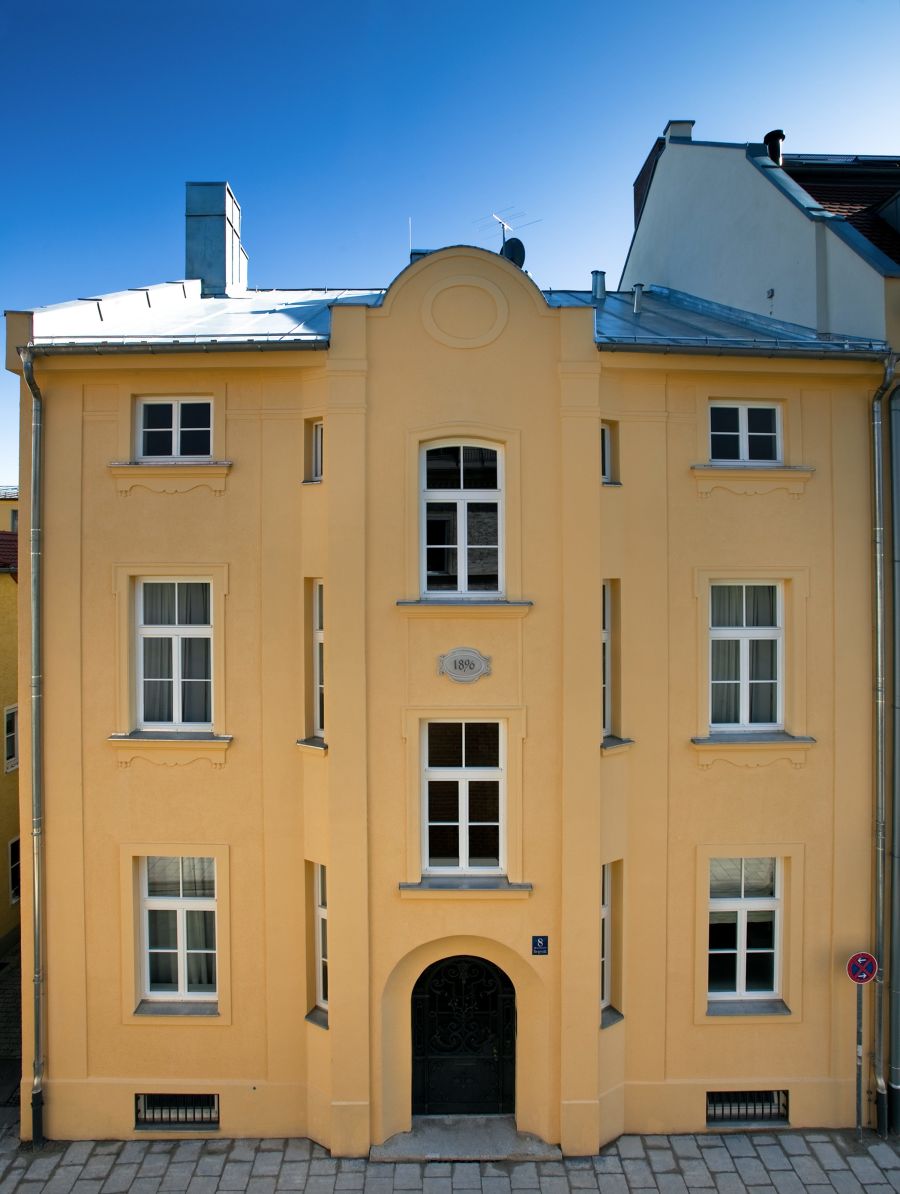 Straßenfassade