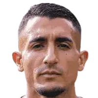Ahmed Kashidisparo a la cabeza