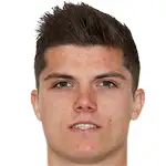 Marcel Sabitzerdisparo a la cabeza