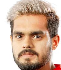 Saad Uddindisparo a la cabeza