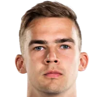 Arseny Ageevdisparo a la cabeza