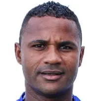 Everton Santos headshot