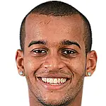 Héber headshot