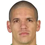 Osvaldo Alonso headshot