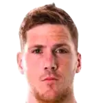 Mathias Nielsendisparo a la cabeza