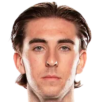 Luis Binks headshot