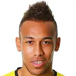 Pierre-Emerick Aubameyangdisparo a la cabeza