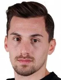 Burak Altıparmakdisparo a la cabeza