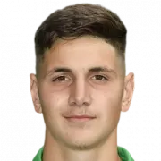 Elias Kratzerdisparo a la cabeza