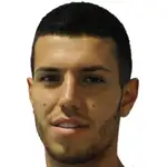 Klaus Gjasuladisparo a la cabeza