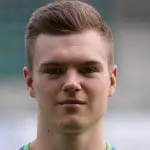 Luca Horn headshot