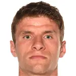 Thomas Müllerdisparo a la cabeza