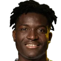 Nathaniel Adjeidisparo a la cabeza