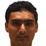 Karanjit Singhdisparo a la cabeza