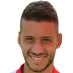 Simone Benedettidisparo a la cabeza