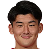 Ryuya Nishiodisparo a la cabeza