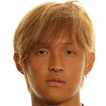 Takashi Usami headshot