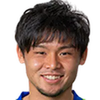 Takuya Okamotodisparo a la cabeza