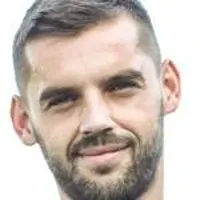 Benjamin Eminidisparo a la cabeza