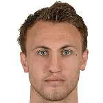 Magnus Wolff Eikremdisparo a la cabeza