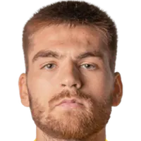 Maksim Chikanchidisparo a la cabeza