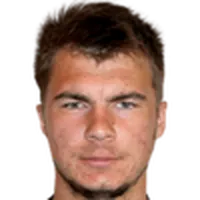 Nikolay Komlichenkodisparo a la cabeza