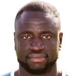 Cheikhou Kouyatédisparo a la cabeza
