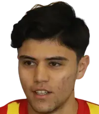 Arif Kocamandisparo a la cabeza