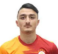 Berkan Mahmut Keskindisparo a la cabeza