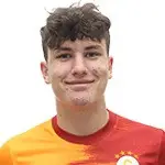 Emir Tintişdisparo a la cabeza