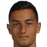 Emre Nefizdisparo a la cabeza