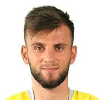 Yavuz Aygündisparo a la cabeza
