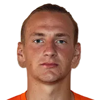Oleksii Kashchukdisparo a la cabeza
