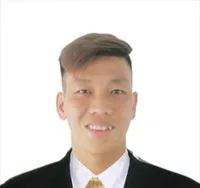 Hoàng Phương Trần headshot