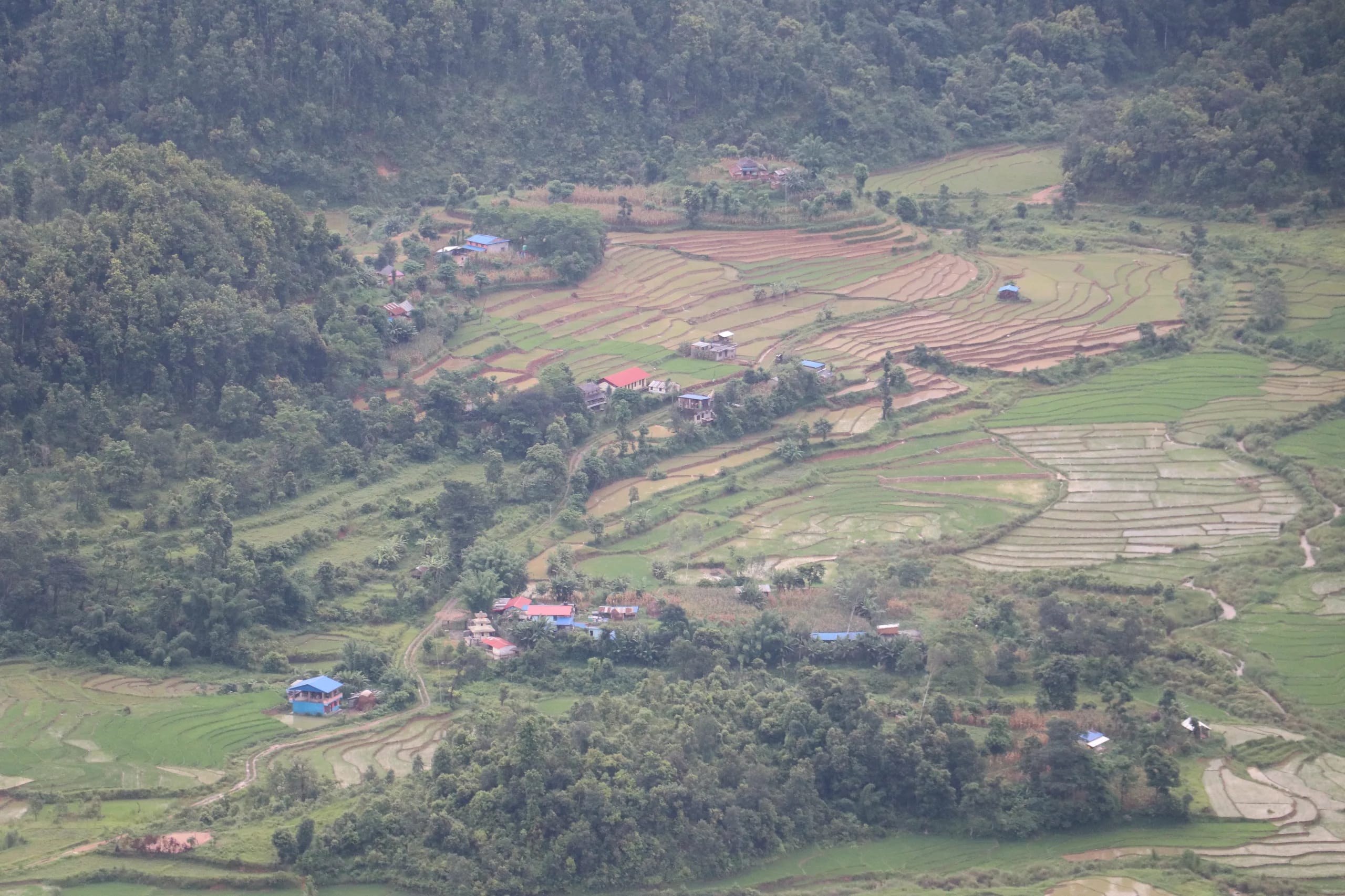 Lamjung Himal Stone Homestay 2