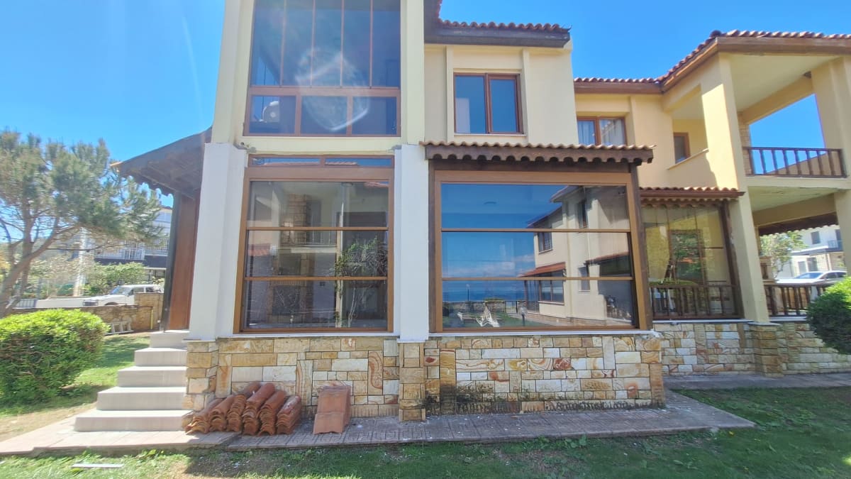 Seaside Villa in Burhaniye — Complete Renovation
